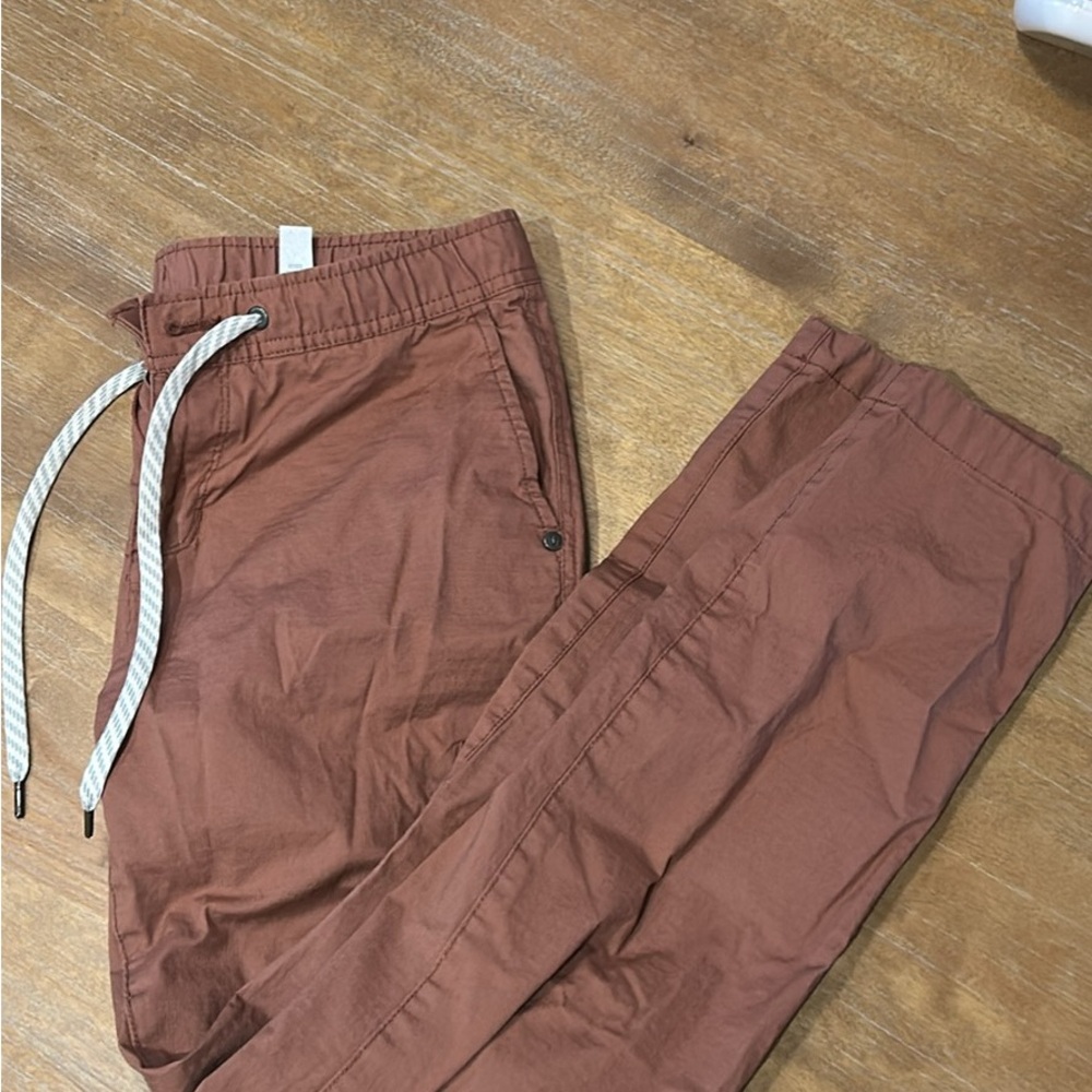 Vuori Women’s Ripstop Pants Small